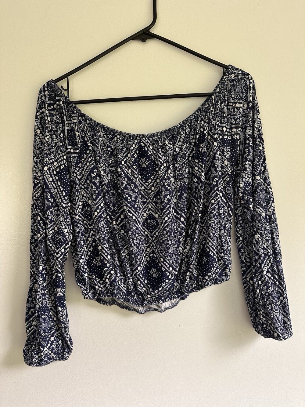 H&M Divided Navy White Floral Off Shoulder Crop Top Long Sleeve Peasant Medium